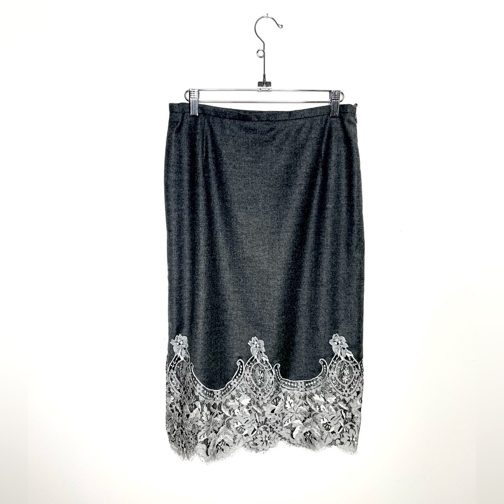 Escada Gray Skirt with White Lace Trim
